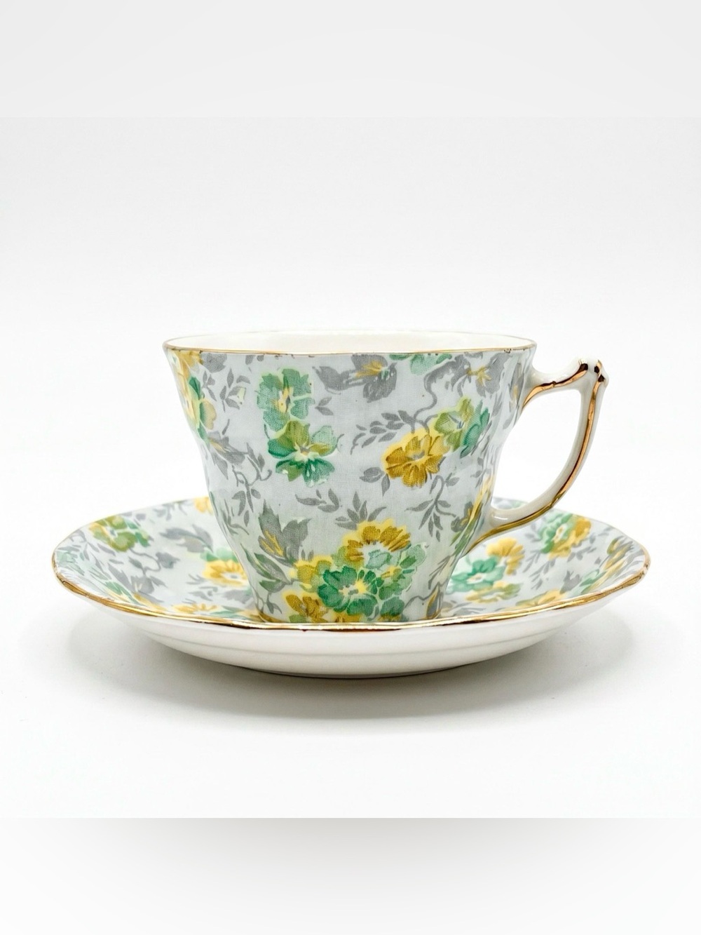 Vintage Old Royal Bone China England Yellow Flower Gold Trim Tea Cup Saucer EUC
